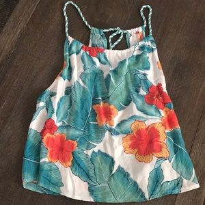 Hawaiian print top